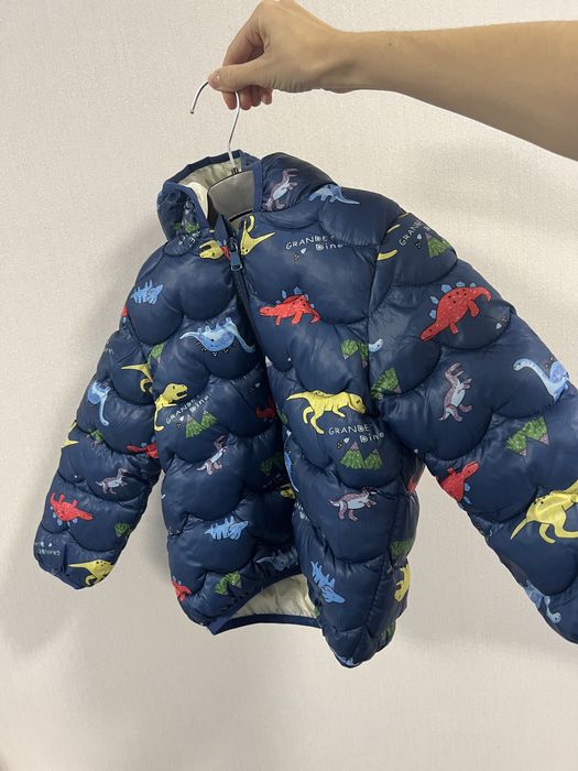 Дитяча куртка з динозавриками