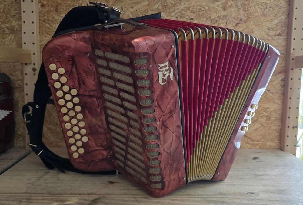 Concertina Tell quarta voz