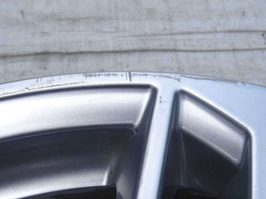 felga aluminiowa audi tt iii rs 18 '' 8s0,601025m