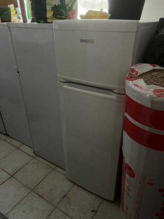 Lote de frigoríficos usados - a funcionar em bom estado frigorifico