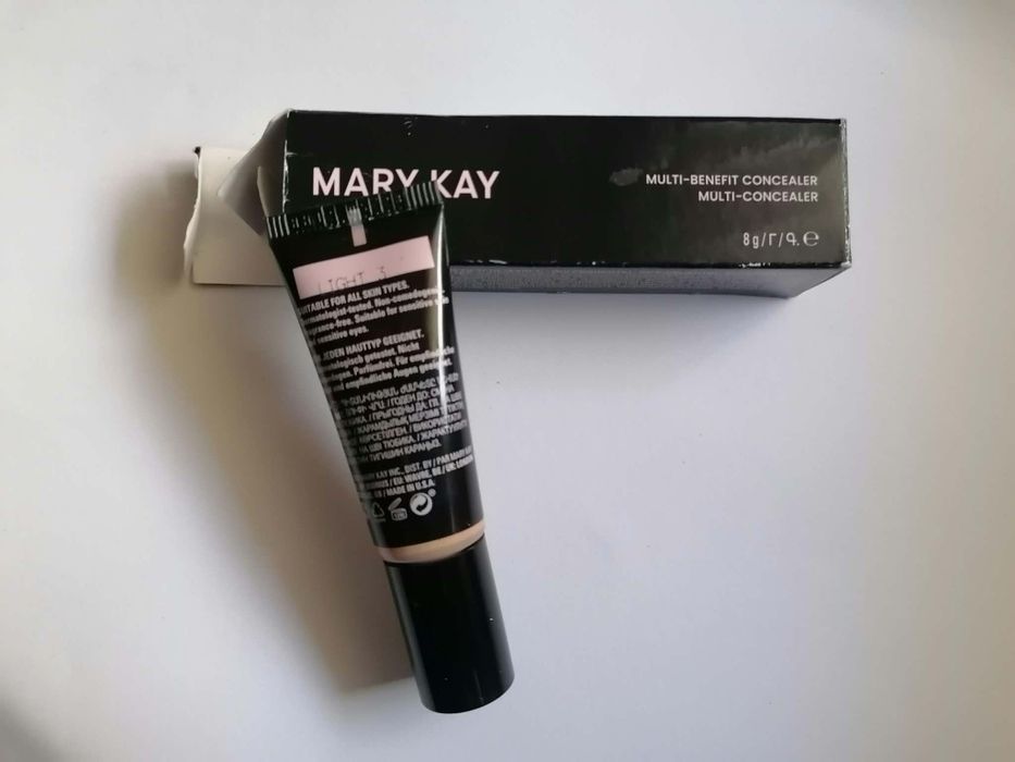 Nowy Mary Kay korektor do twarzy Light3