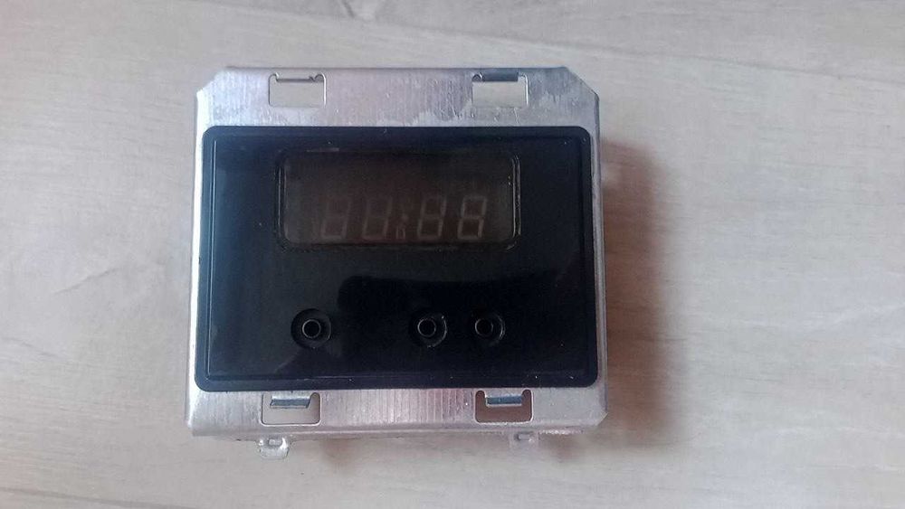 таймер для  для электроплиты el2000/260.221  invensys в-78559