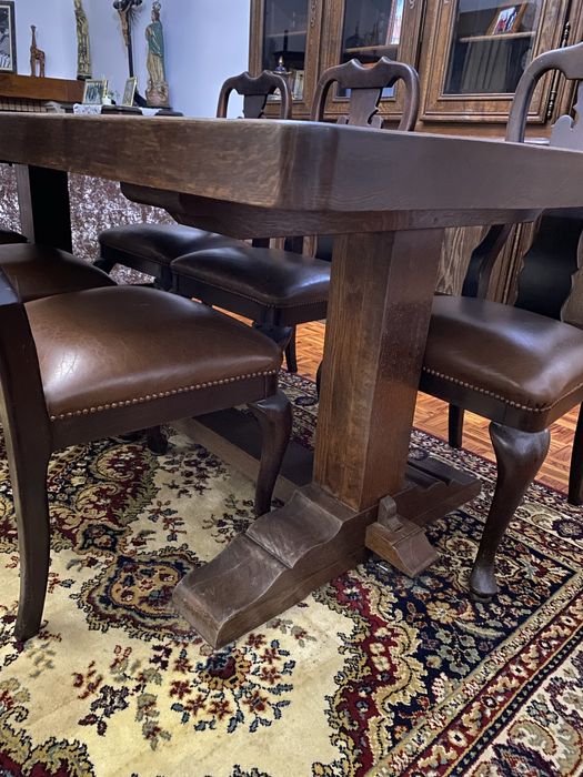 Sala de jantar toda em carvalho françês