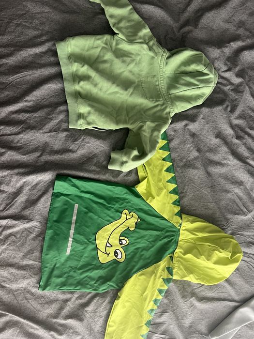 Płaszcz przeciwdeszczowy 89 + bluza