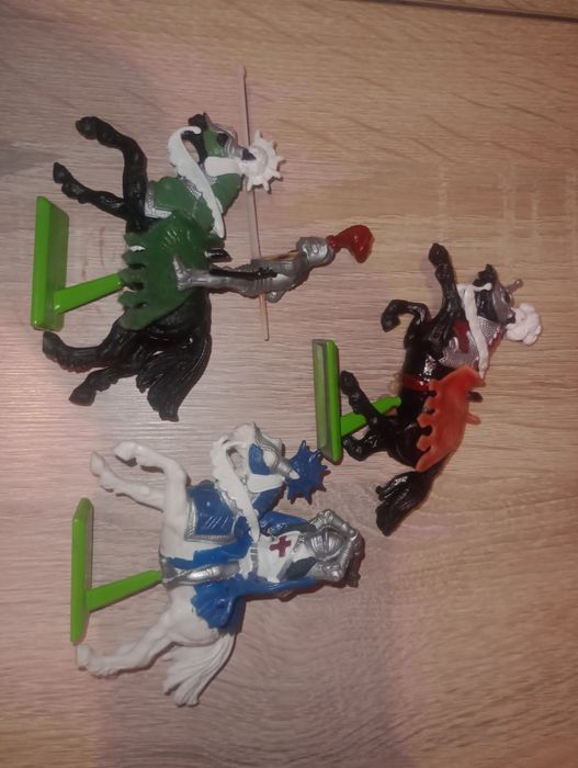 Figurka figurki Britains Detail Rycerz na koniu koń