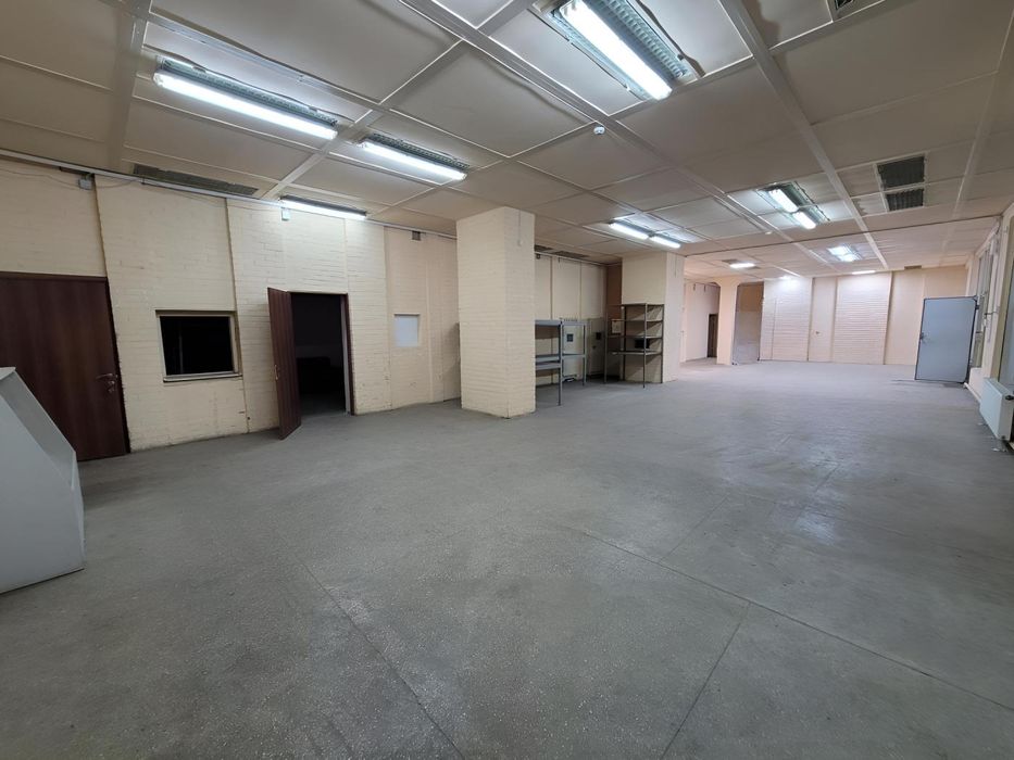 Склад - магазин 430м2, отапливается