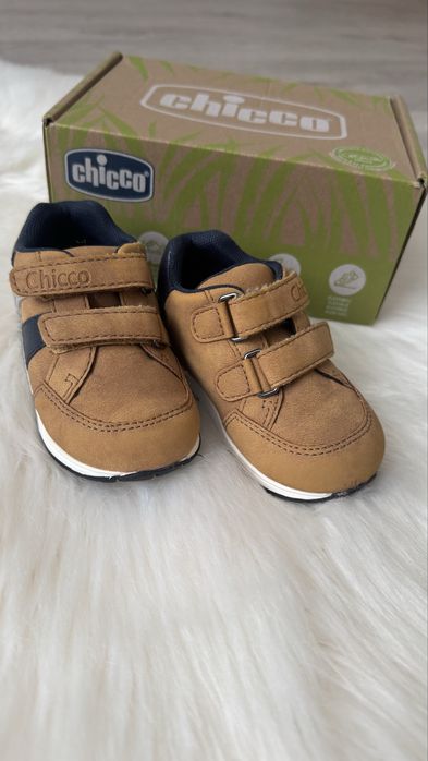 Дитяче взуття Chicco 21 розмір