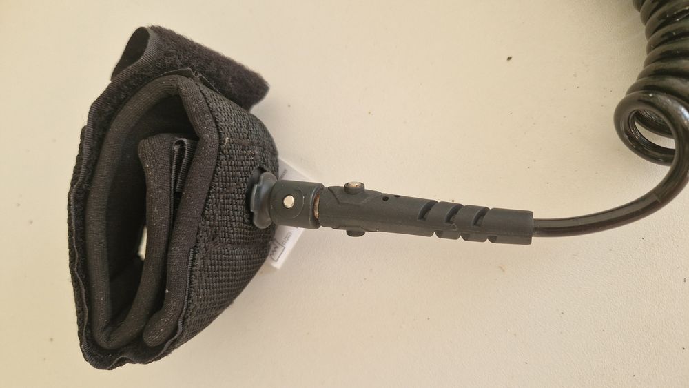 Leash Mistral novo