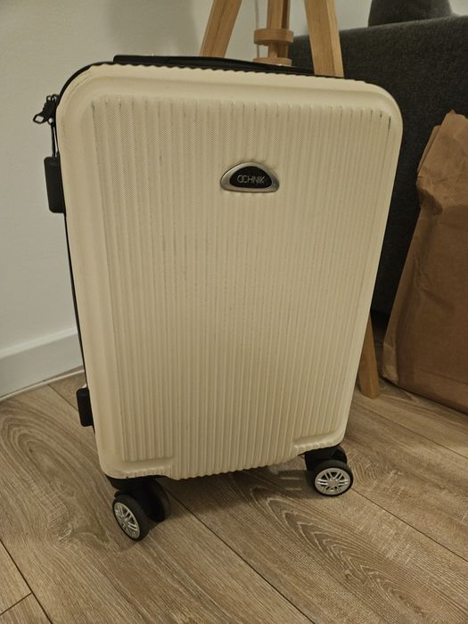 walizka ochnik sprawna! stan bdb