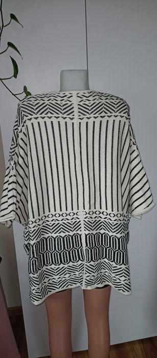Cardigan, narzutka swetr H&M  rozmiar M/L biało czarny bawełna