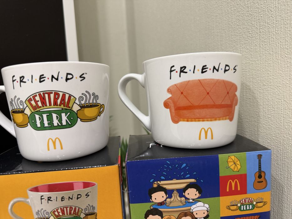 Чашки  Friends Друзі