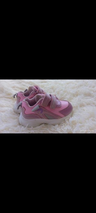 Кросовки для дівчинки