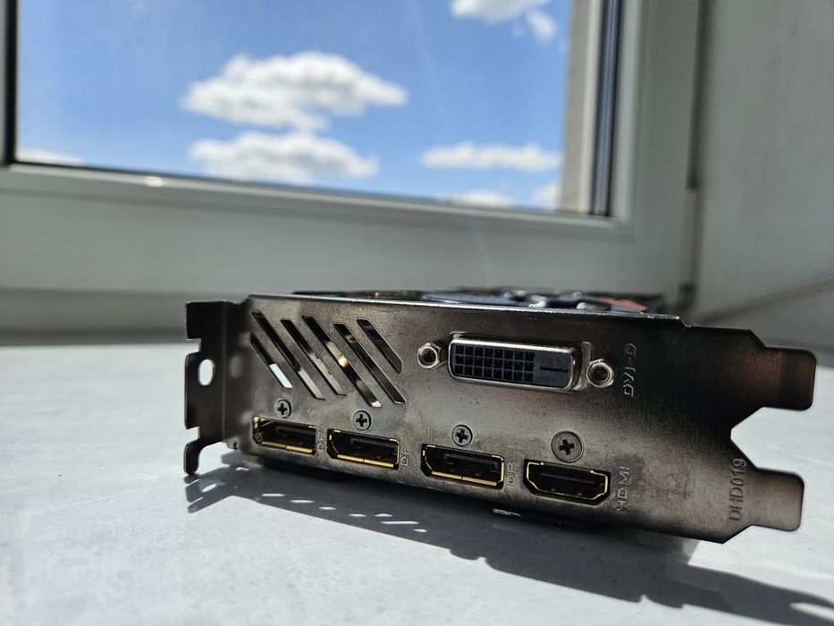 Відеокарта NVIDIA  GeForce  GTX 1070 G1 Gaming 8G