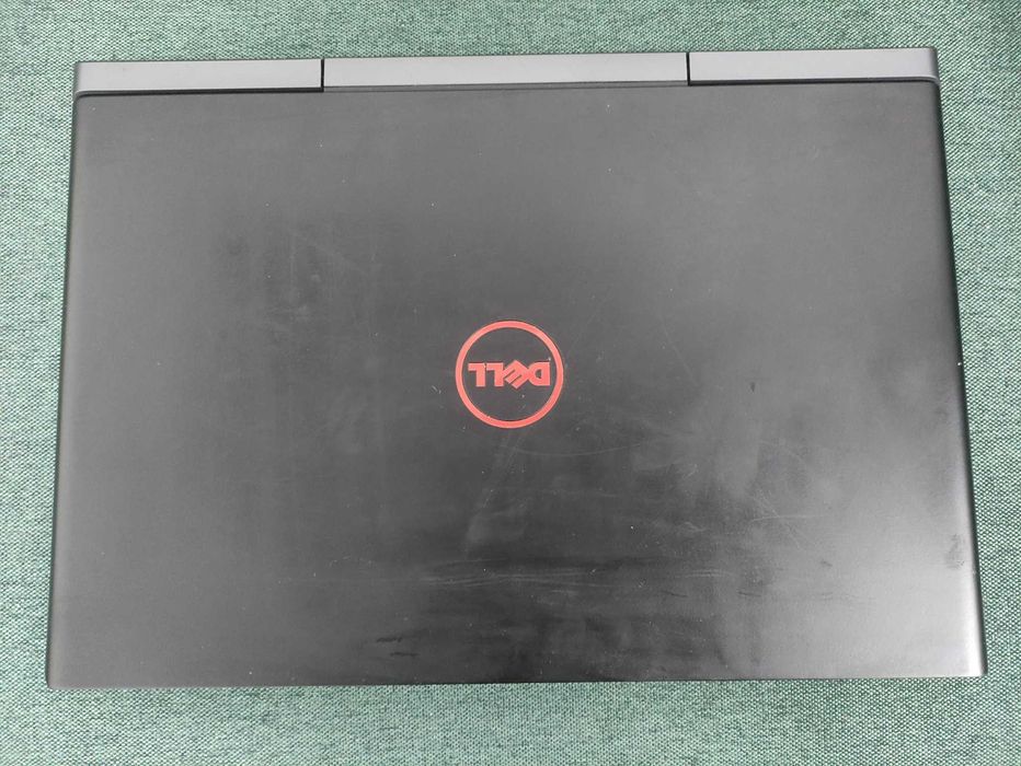 Dell Inspiron 7567 i7-7700HQ/ ram 32 gb/ ssd 250
