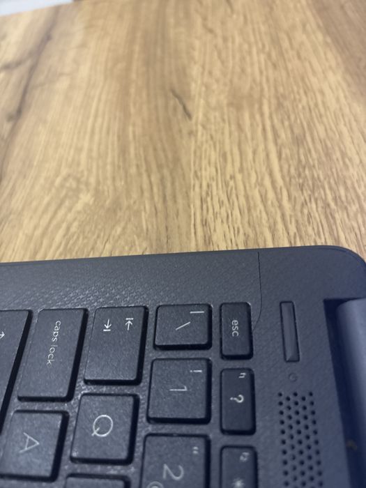 Portatil HP i3 10 Geração | 8GB RAM | SSD | Windows 11 | Carregador