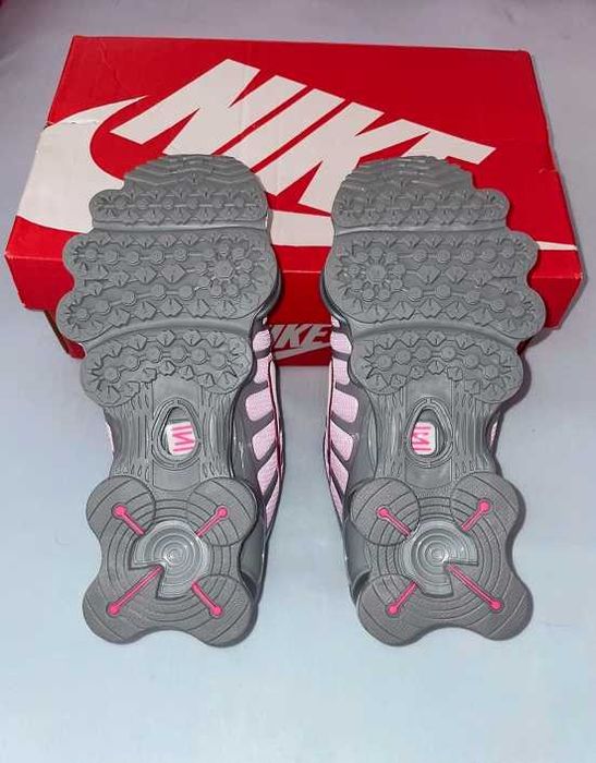 Nike Shox TL, jasnoróżowy / rozmiar 37,5