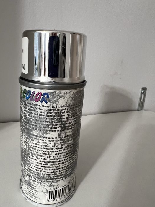 Okazja! farba w sprayu srebrny kolor