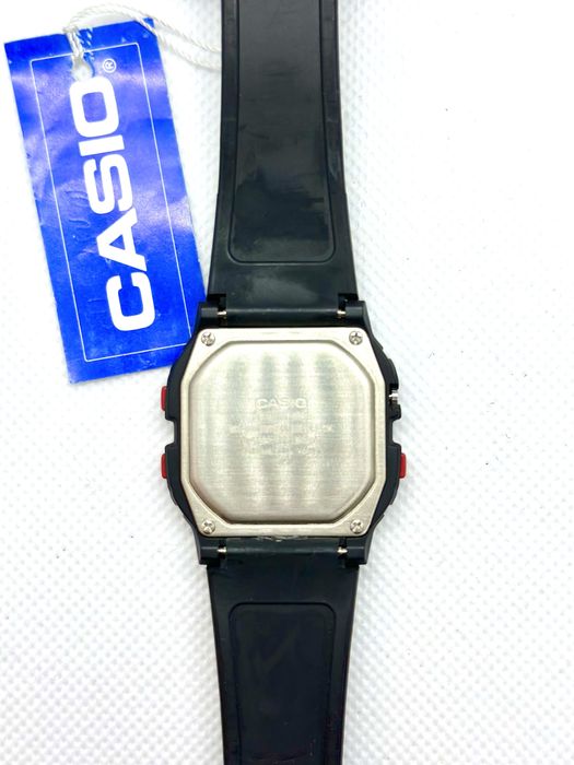 Casio W-48B, new old stock! Super raro