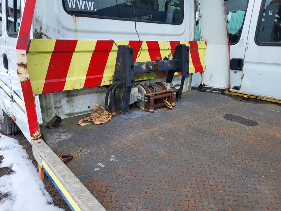 Kompletna Platforma Hydrauliczna pomocy drogowej IVECO DAILY