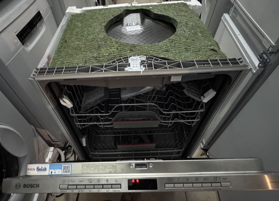 Máquina de Lavar Loiça Encastre BOSCH SMV4HVX14E (14 Conjuntos