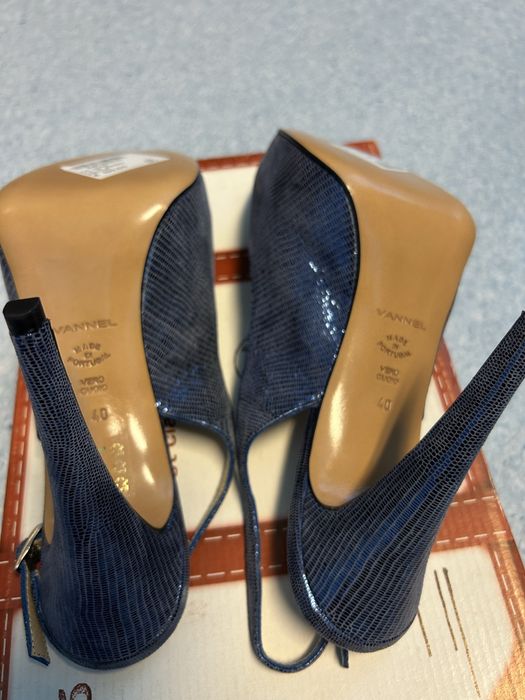 Sapatos azuis Haity n° 40 NOVOS