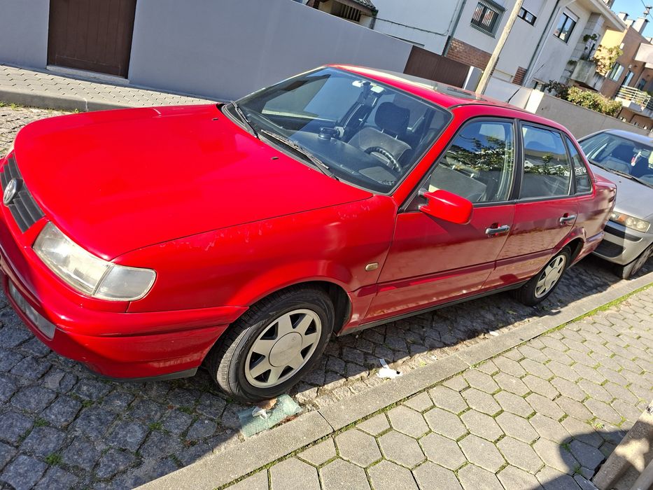 Passat 1.9 gls (Pouco km)