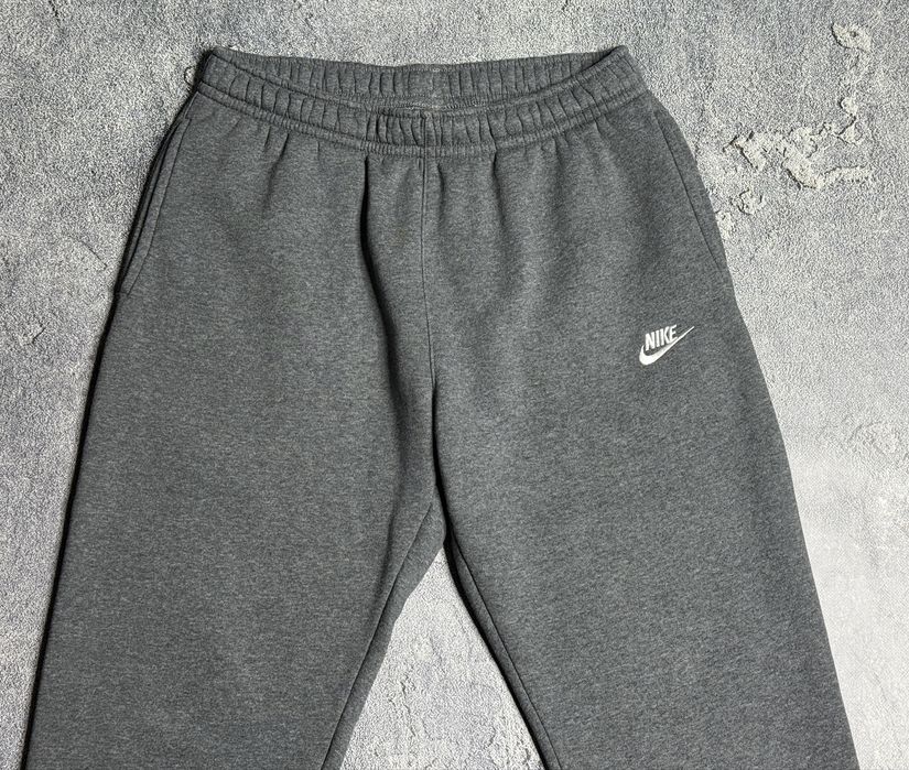 спортивные тёплые штаны Nike M