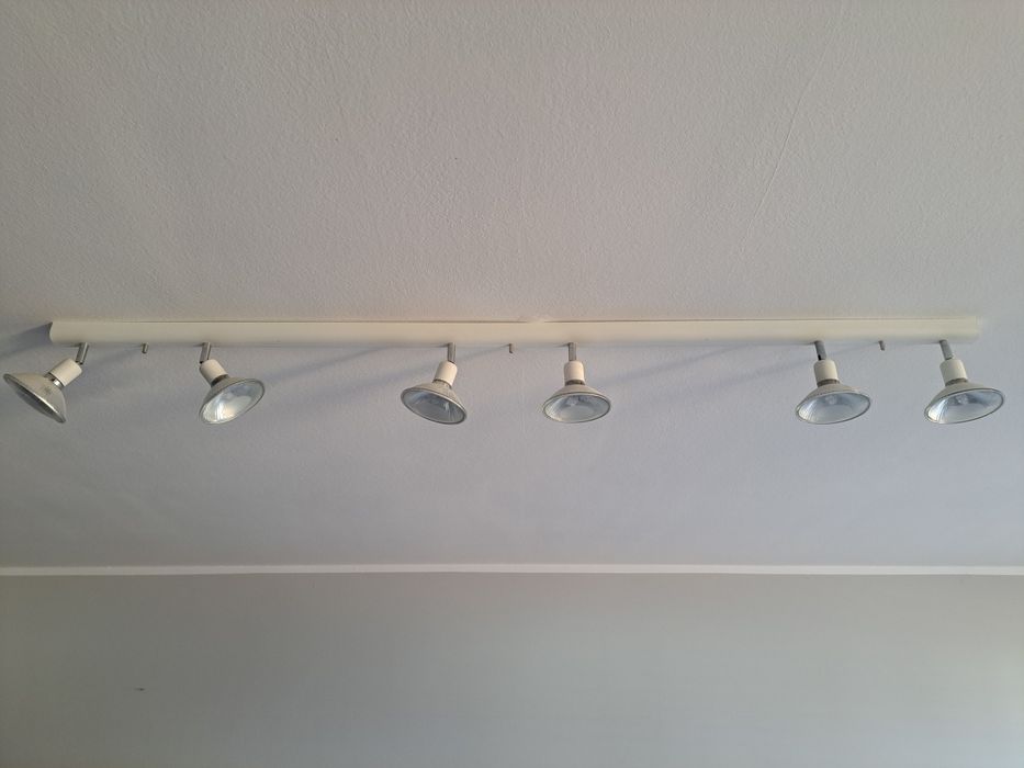 Lampa sufitowa listwa