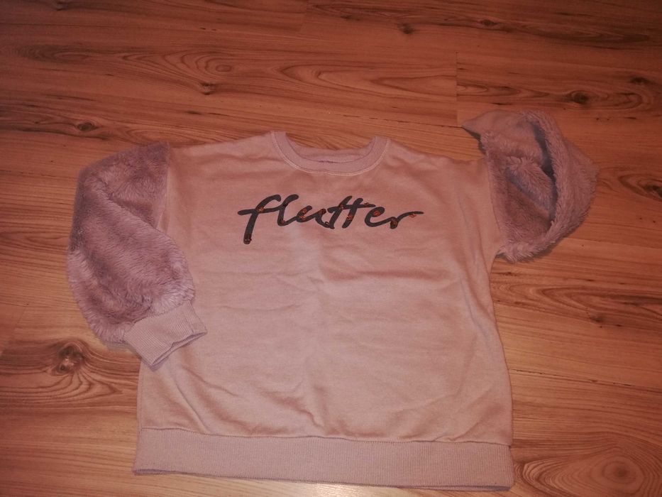 Bluza dresowa futrzane rekawy