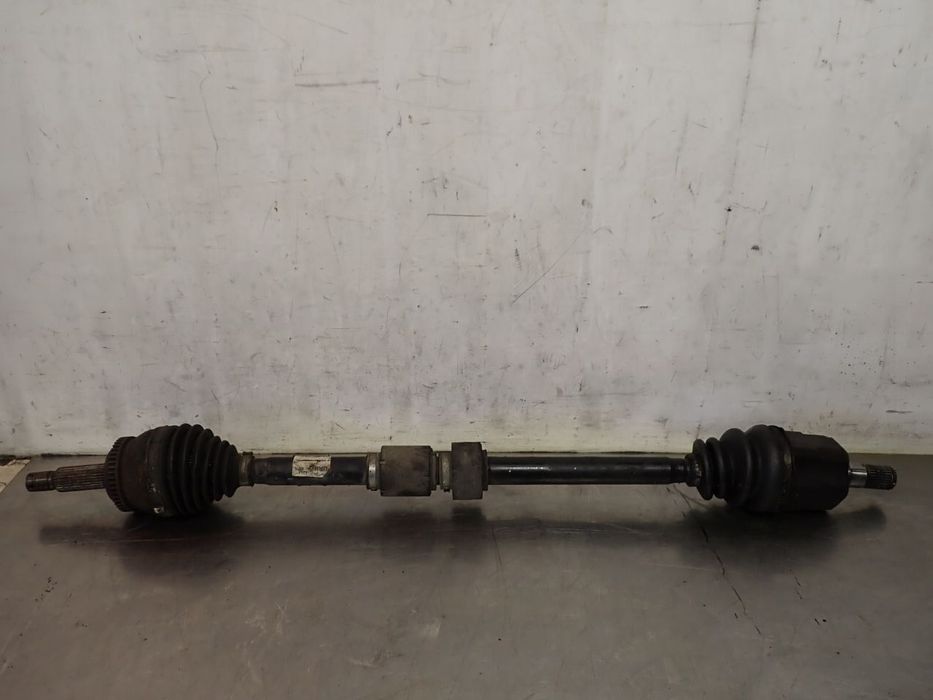 PÓŁOŚ PRAWA KIA CEED