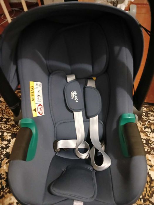 Автокрісло BRITAX-ROMER baby-safe3 i-size