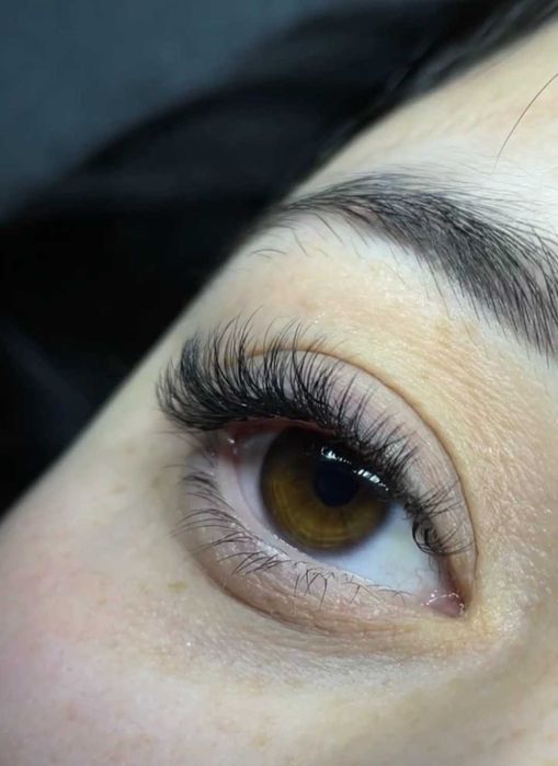 Наращивание ресниц