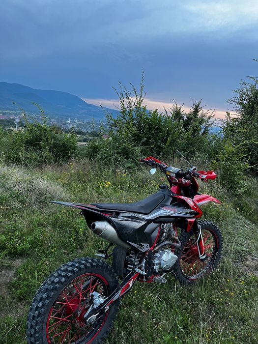 Продам Kovi advanc 250