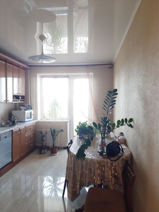 Продам 2 комнатную квартиру на  Херсонском шоссе