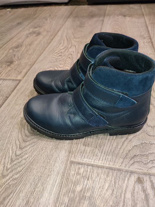 Продам шкіряні чоботи