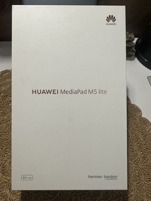 Планшет Huawei MediaPad M5 8.0