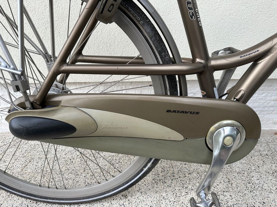 Rower BATAVUS - koła 28, Nexus 8b, 2 x amor, prądnica w kole, alu