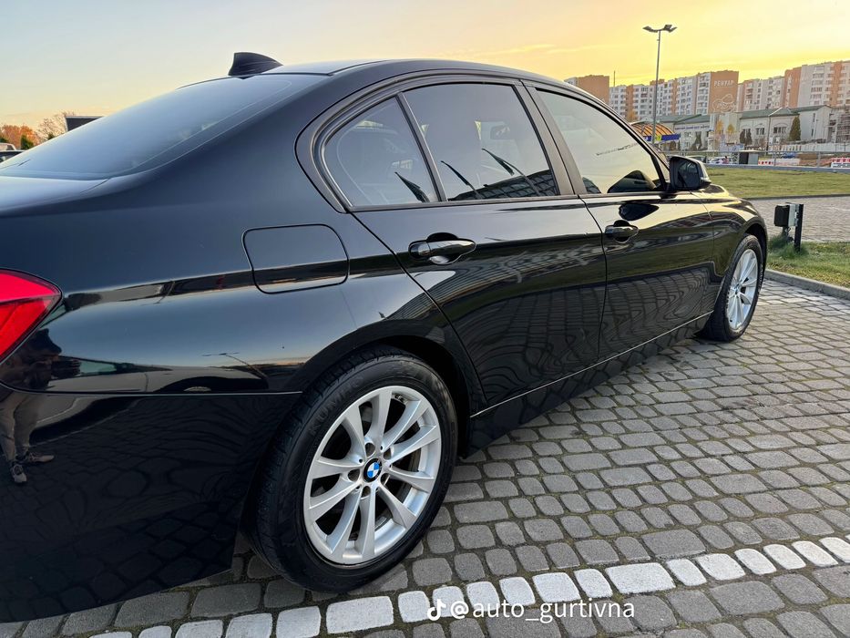 Продам BMW 320 Дуже в гарному стані