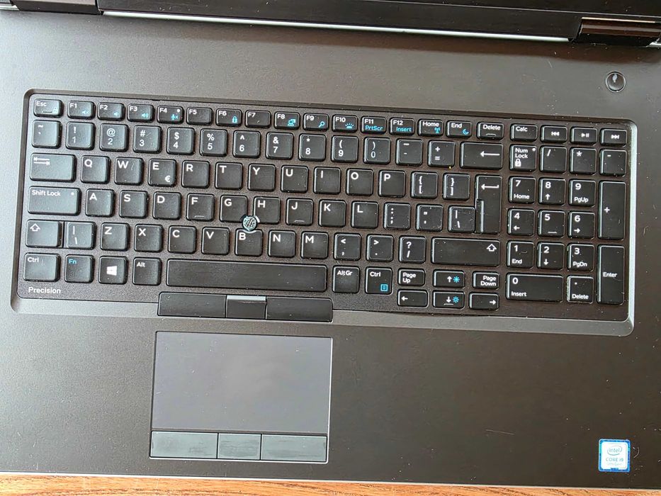 Stacja robocza Dell Precision 7740 i9-9980HK 17.3" 64GB RAM, 512GB SSD nowa bateria