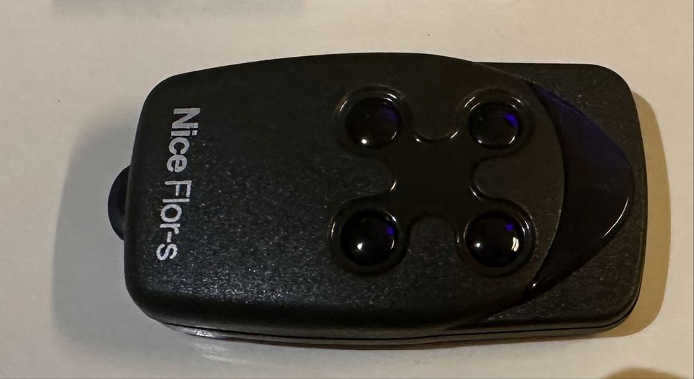 Nice Remote Control (Gate or Roller Shutter)64739301940483122