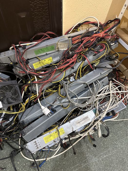 Блоки питания CHIEFTEC