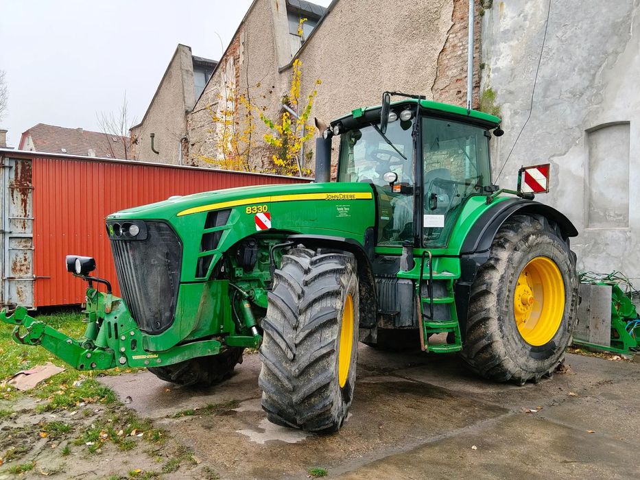John Deere 8330/8430/8530  John Deere 8330/8430/8530