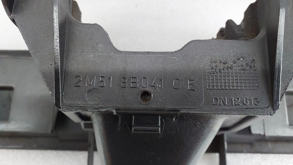 Frente em fibra ou chapa FORD Focus I Carrinha Van (DNW)