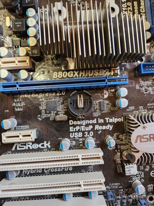 Материнскька плата + процесор + оперативна пам'ять