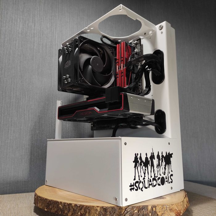 Obudowa komputerowa PC, otwarta