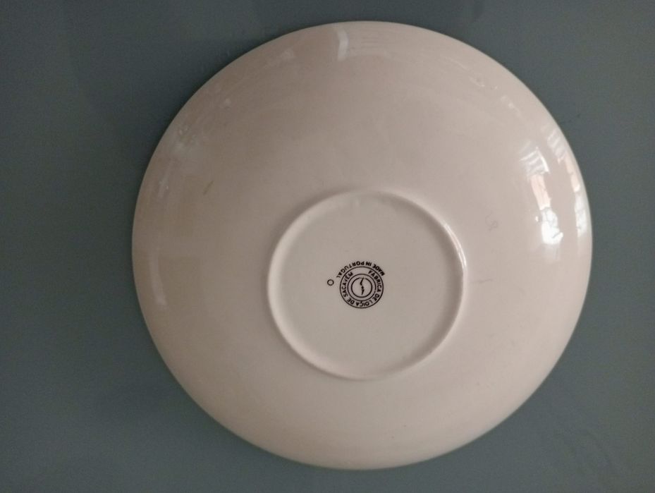 Prato de Porcelana