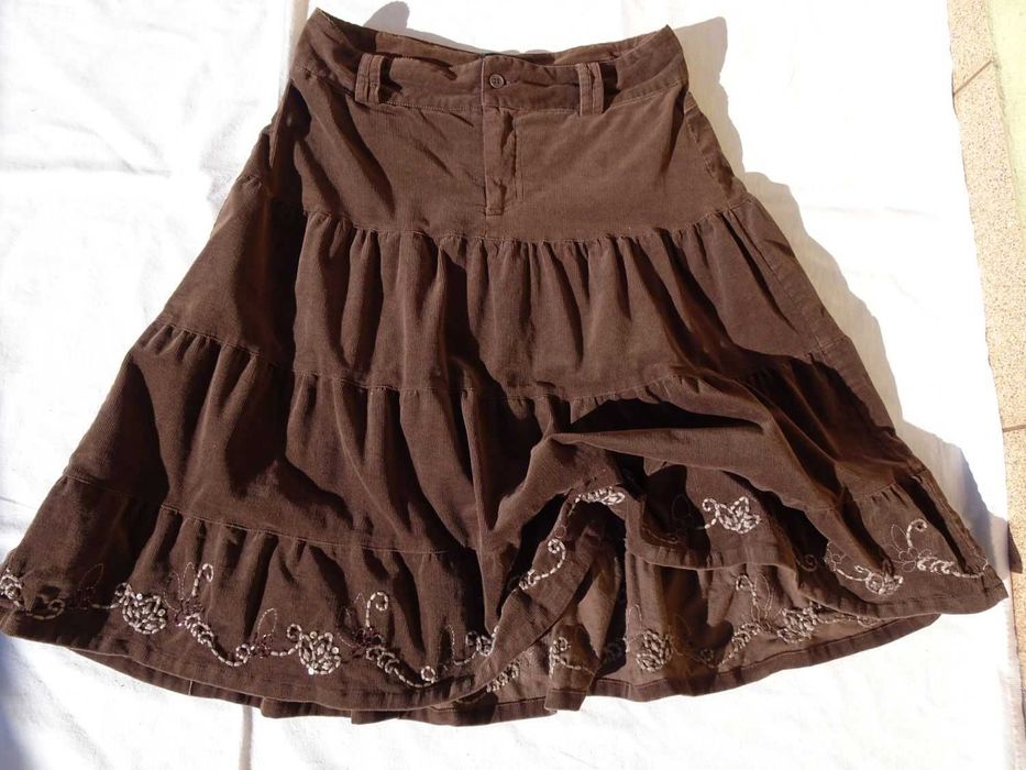 Sztruksowa spódnica Falbany Haft 38 40 sztruks