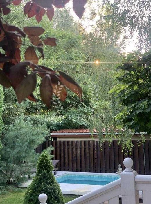 Оренда будинку з басейном Романків Романков генератор закрите містечко