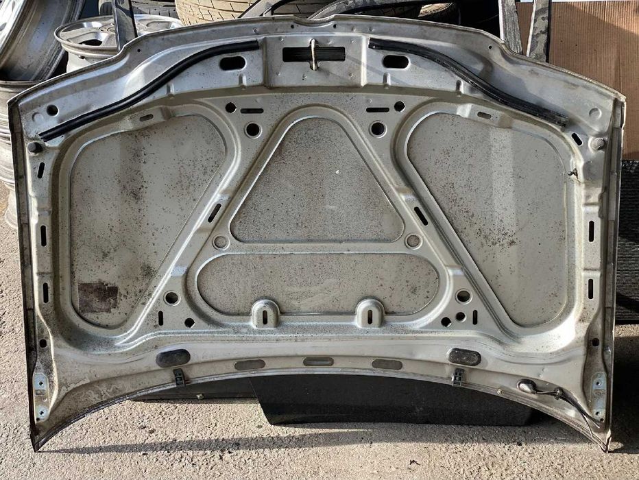 Capot VOLKSWAGEN POLO (6N2) 2001