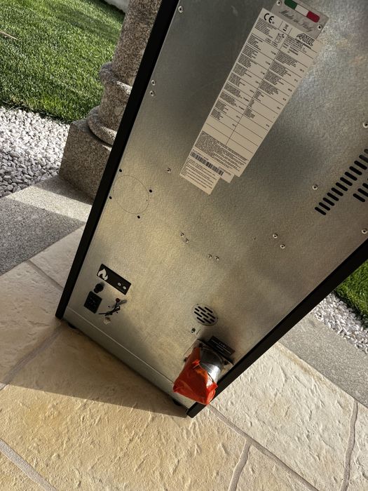 Salamandra Artel com wifi semiusada / usada 1 epoca de inverno